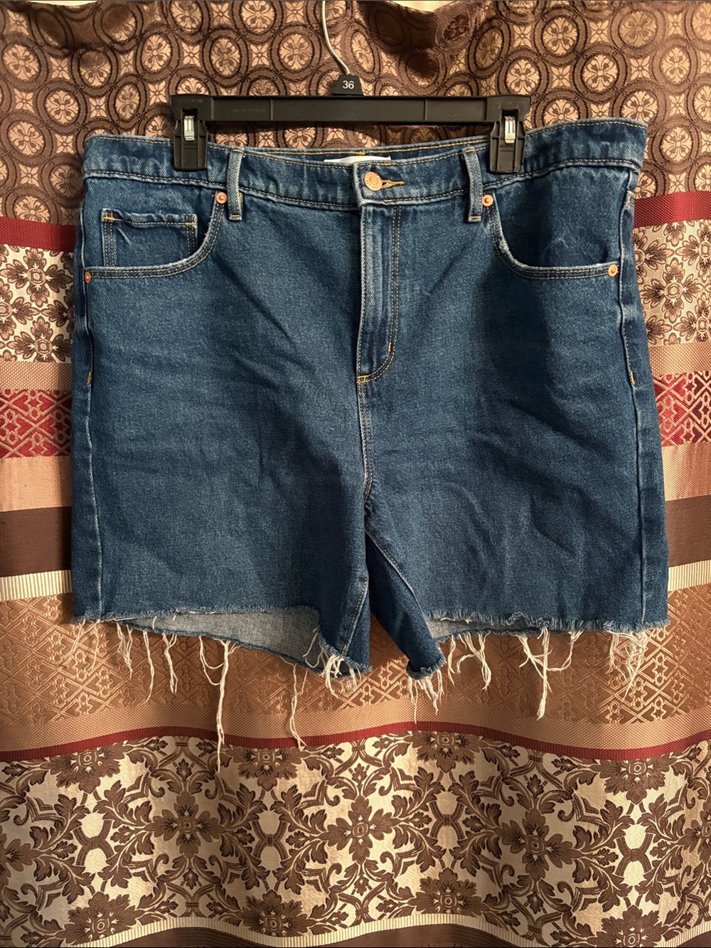 Loft “The boyfriend short” cut off denim shorts